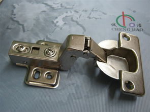 揭陽市誠浩五金制品廠專業(yè)解析 40杯二段力滑入式鉸鏈及其塑膠配件